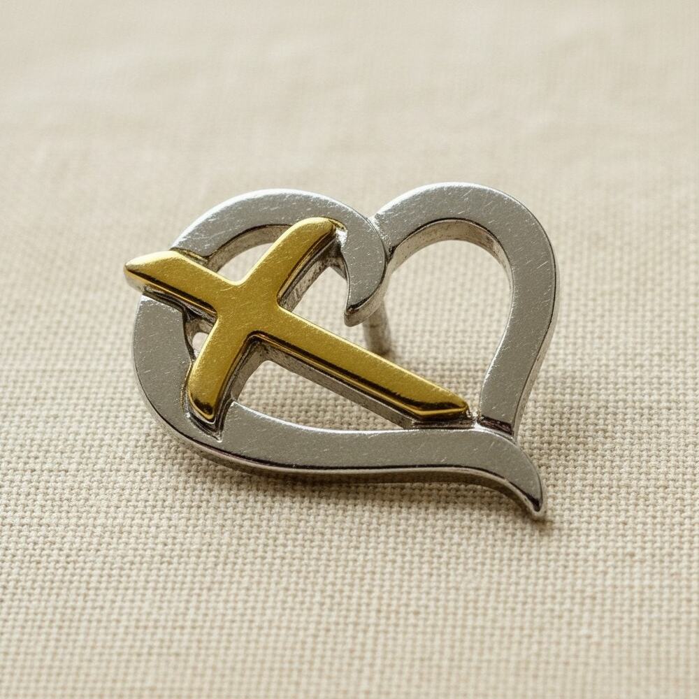 Christian Heart Cross Lapel Pin Mother's Heart God's Home Card-Faith-Religious